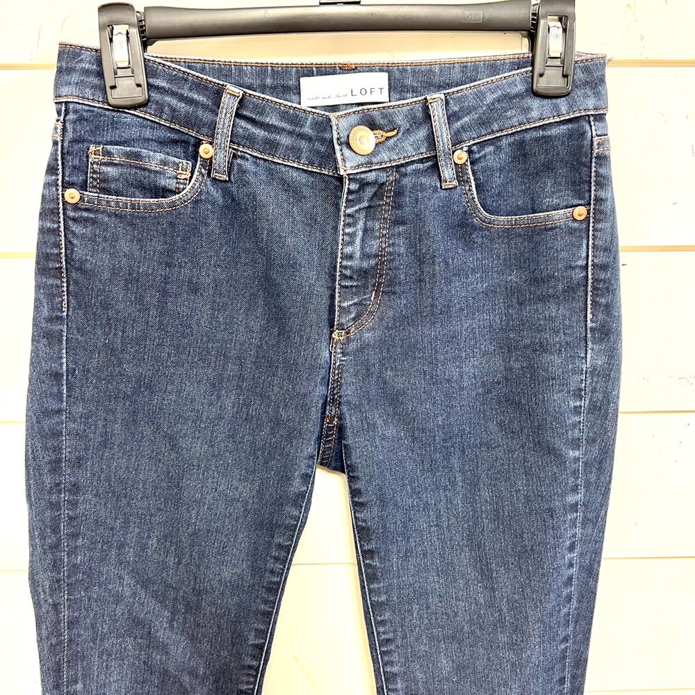 Loft jeans size 2 elastane